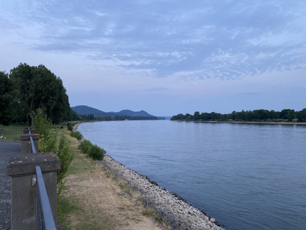 2023-06-21 Rhein 0014 k.JPG